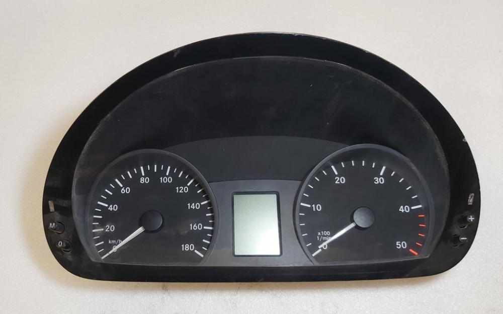 Speedometer / Instrumentpanel Mercedes Sprinter A 906 446 58 21