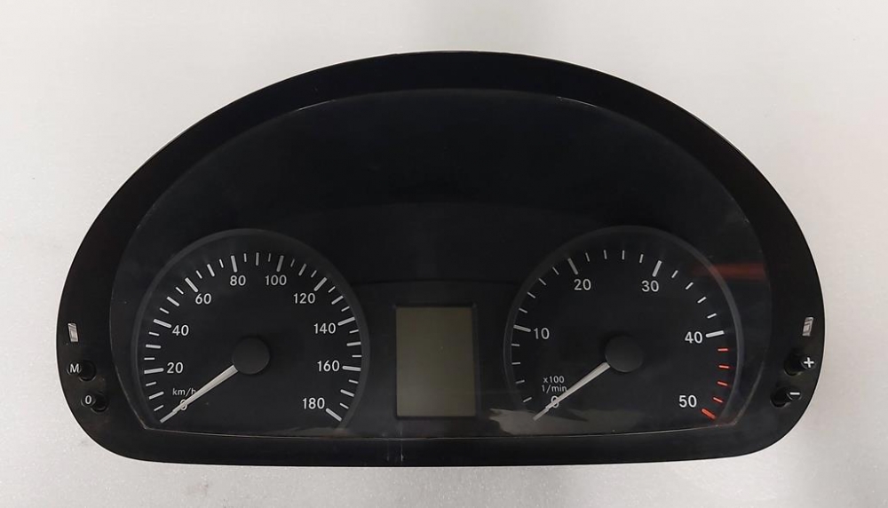 Speedometer / Instrumentpanel Mercedes Sprinter A 906 446 82 21